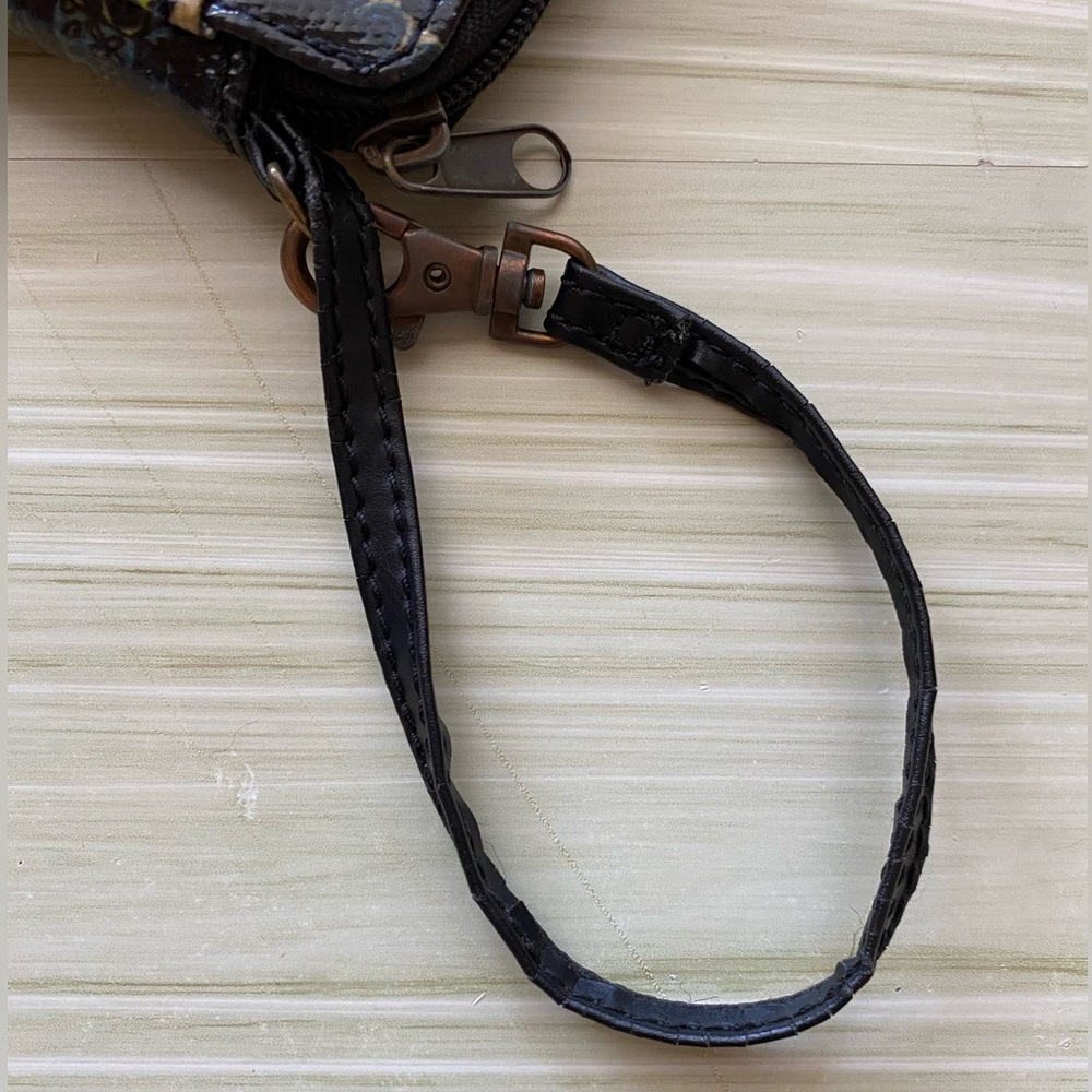 Wristlet - Picture 3 of 4